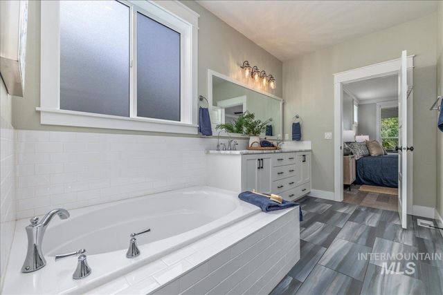 1768 N Annadale Way, Eagle, ID 83616