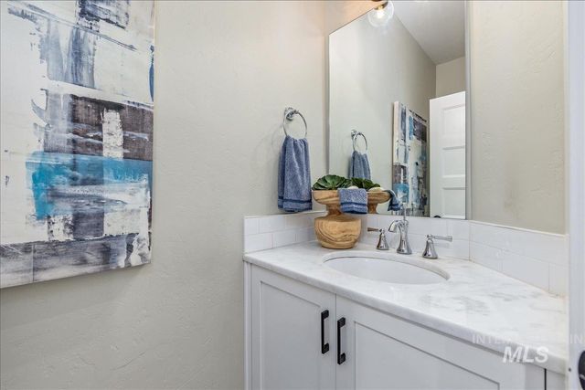 1768 N Annadale Way, Eagle, ID 83616
