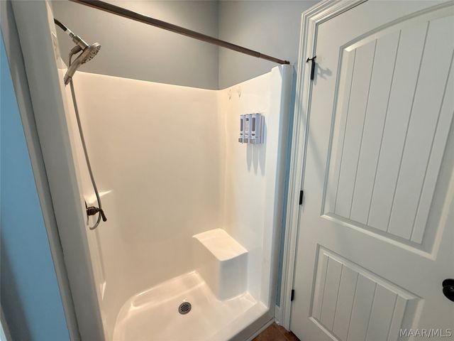 60 Hearth Haven Drive, Wetumpka, AL 36092