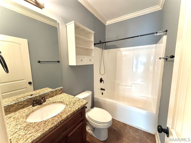 60 Hearth Haven Drive, Wetumpka, AL 36092