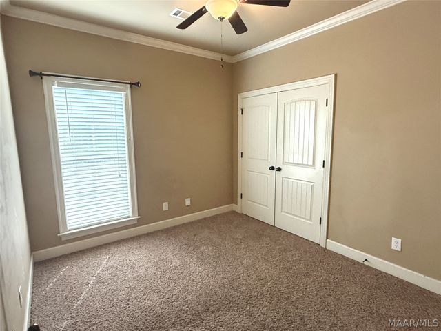 60 Hearth Haven Drive, Wetumpka, AL 36092