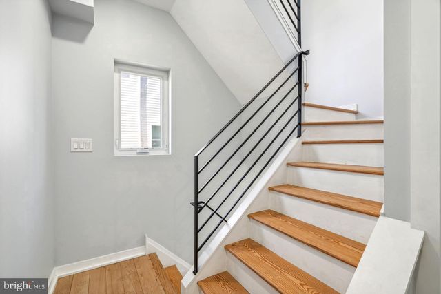 2548 ARCADIA ST, Philadelphia, PA 19125