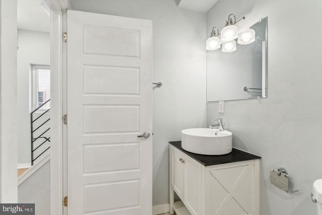 2548 ARCADIA ST, Philadelphia, PA 19125
