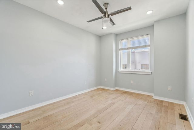 2548 ARCADIA ST, Philadelphia, PA 19125