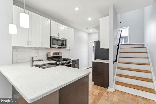 2548 ARCADIA ST, Philadelphia, PA 19125