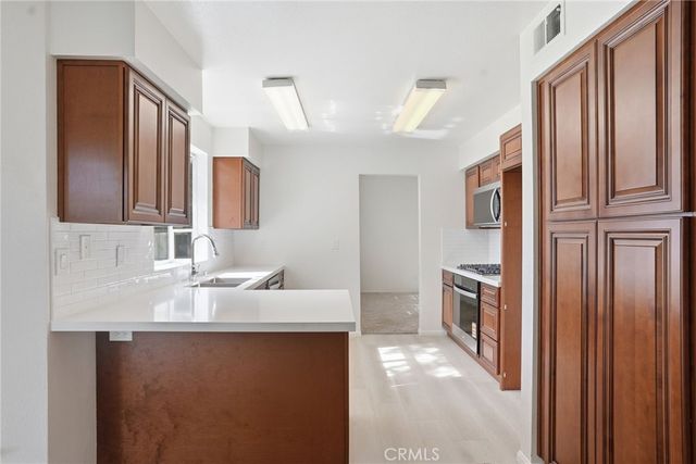 3719 Leyburn Court, Bakersfield, CA 93311