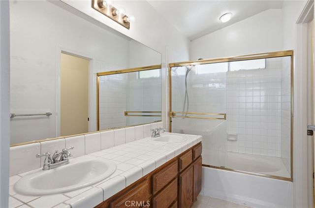 3719 Leyburn Court, Bakersfield, CA 93311
