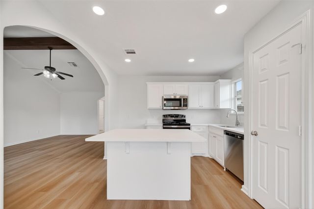 9014 Barracuda Drive, Texas City, TX 77591