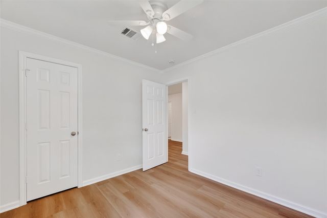 9014 Barracuda Drive, Texas City, TX 77591