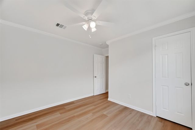 9014 Barracuda Drive, Texas City, TX 77591