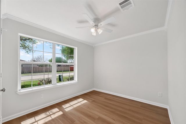 9014 Barracuda Drive, Texas City, TX 77591