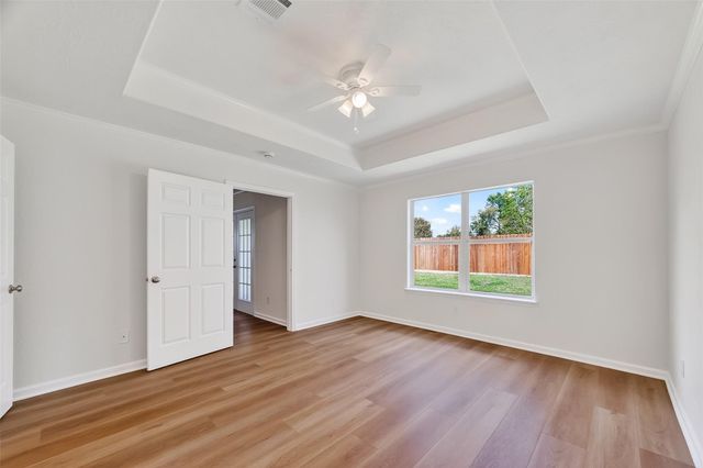 9014 Barracuda Drive, Texas City, TX 77591