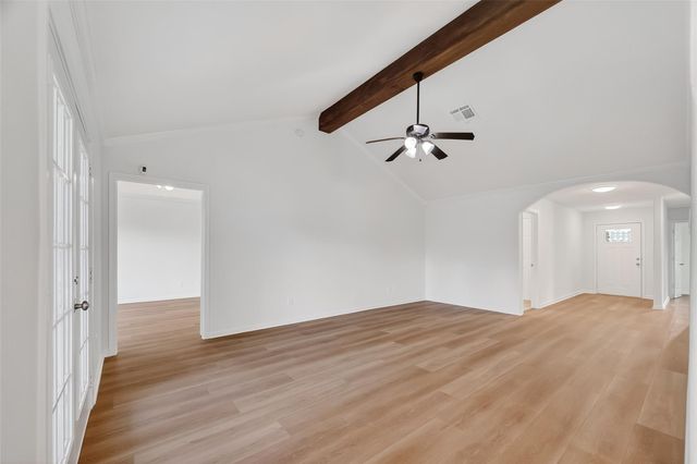 9014 Barracuda Drive, Texas City, TX 77591