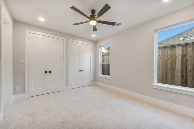 1904 Nantucket Drive, Houston, TX 77057