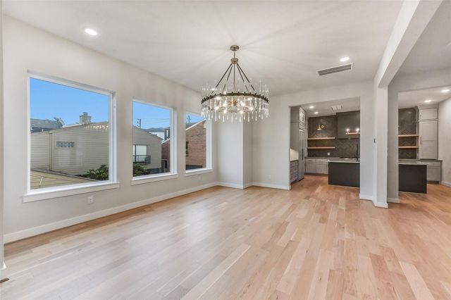 1904 Nantucket Drive, Houston, TX 77057