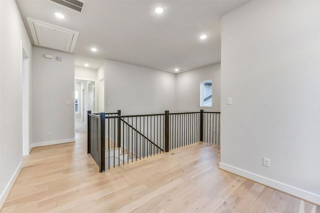 1904 Nantucket Drive, Houston, TX 77057