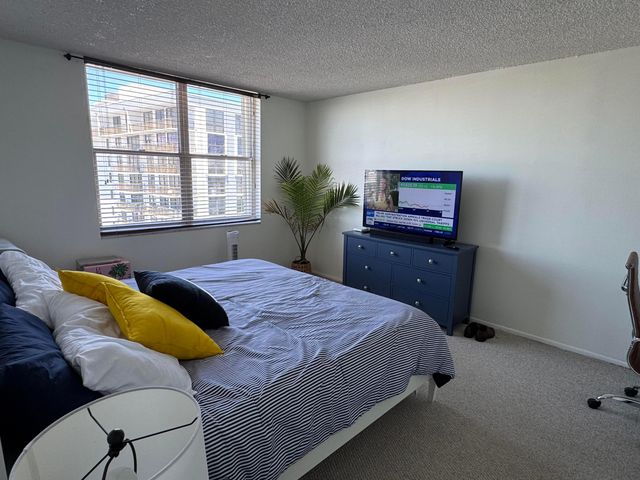 3015 N Ocean Boulevard 15A, Fort Lauderdale, FL 33308