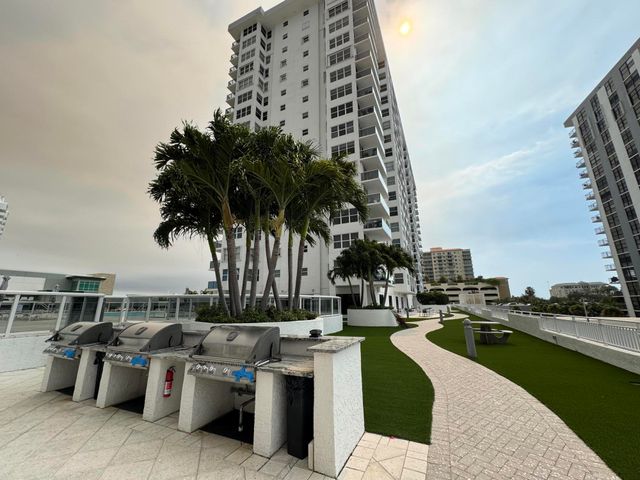 3015 N Ocean Boulevard 15A, Fort Lauderdale, FL 33308