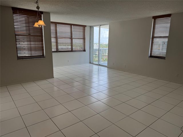 3015 N Ocean Boulevard 15A, Fort Lauderdale, FL 33308