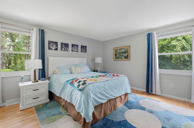 55 Overlook Dr W, Framingham, MA 01701