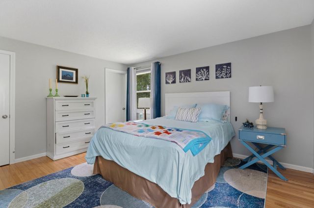 55 Overlook Dr W, Framingham, MA 01701