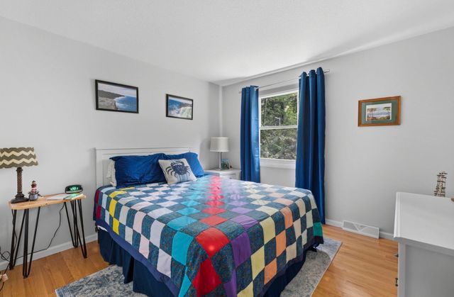55 Overlook Dr W, Framingham, MA 01701