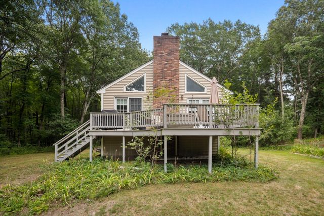 55 Overlook Dr W, Framingham, MA 01701