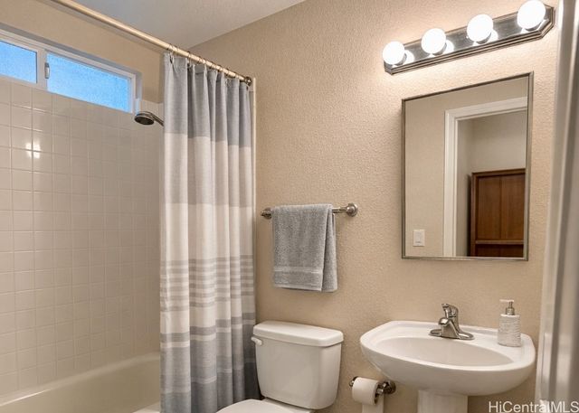 91-1043 Hookaahea Street, Ewa Beach, HI 96706