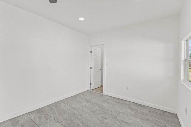 4003 36TH STREET W, Bradenton, FL 34205