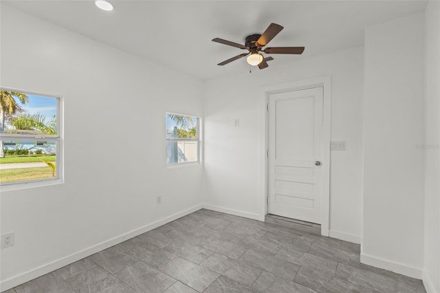 4003 36TH STREET W, Bradenton, FL 34205