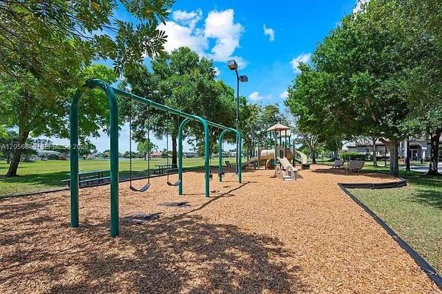 4180 Sea Mist Way, Wellington, FL 33449