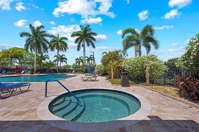4180 Sea Mist Way, Wellington, FL 33449