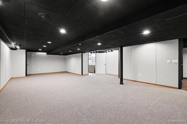 50813 Nagy Court, Macomb, MI 48044