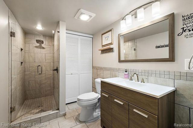 50813 Nagy Court, Macomb, MI 48044