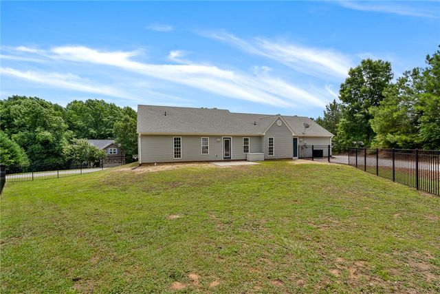 153 Rock Moss Drive, Williamston, SC 29697