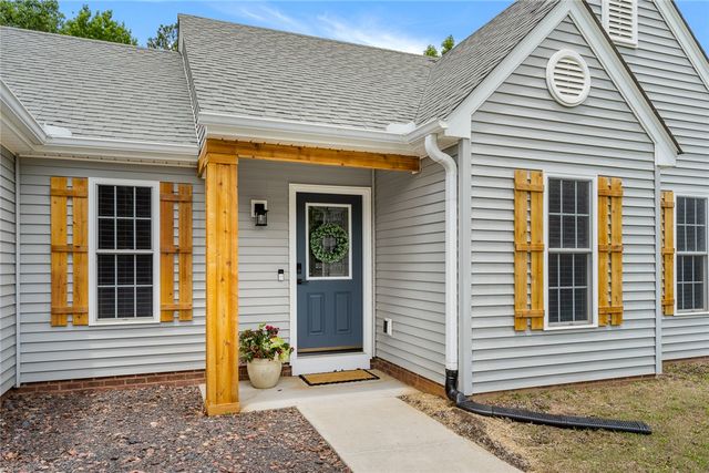 153 Rock Moss Drive, Williamston, SC 29697