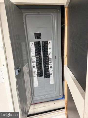 156 W WISHART ST, Philadelphia, PA 19133