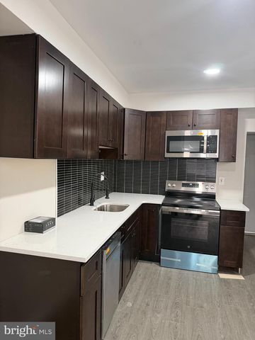 156 W WISHART ST, Philadelphia, PA 19133