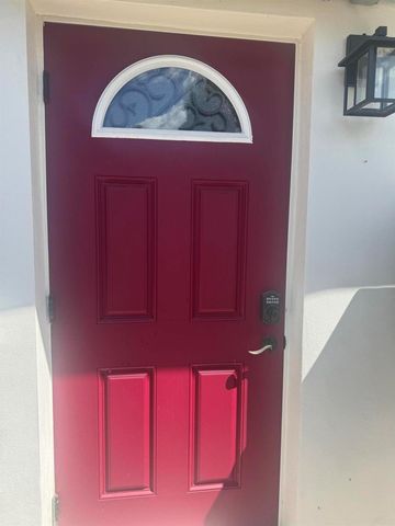 121 SE 14TH Street, Pompano Beach, FL 33060