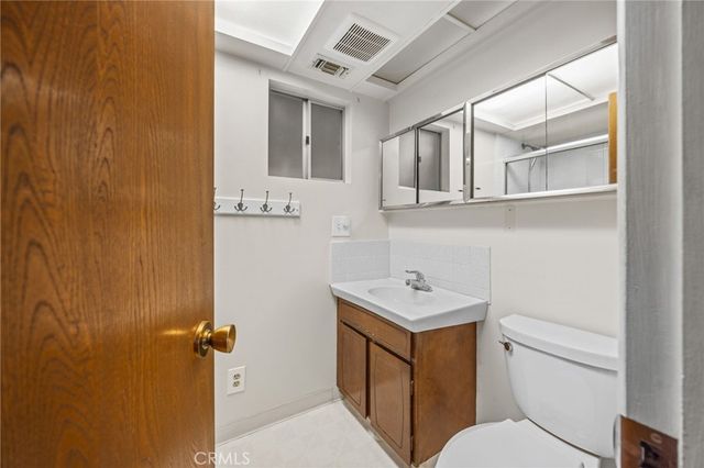 2130 E El Norte, Escondido, CA 92027