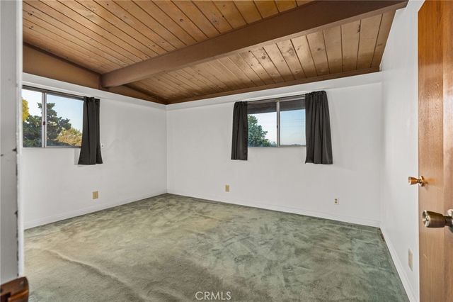 2130 E El Norte, Escondido, CA 92027