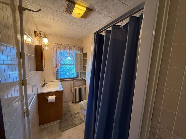 59 Addison Street, Waterbury, CT 06708