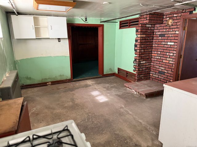 59 Addison Street, Waterbury, CT 06708