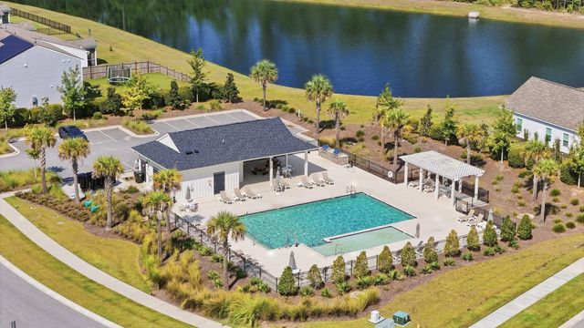 241 Parkwood Vista Way, Summerville, SC 29486