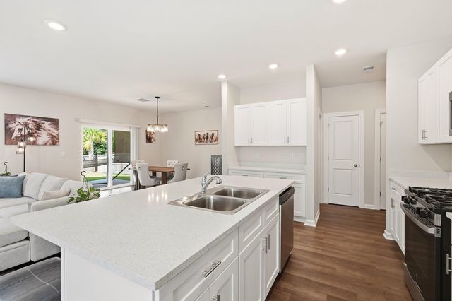 241 Parkwood Vista Way, Summerville, SC 29486