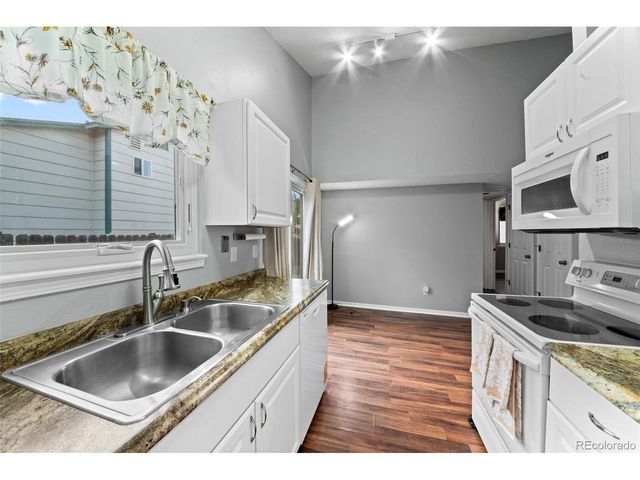 17551 E Temple Dr, Aurora, CO 80015