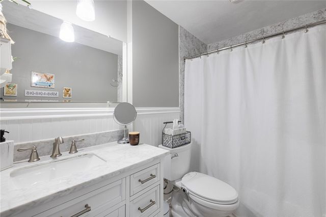 245 Trent Avenue, Warwick, RI 02889