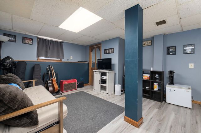 245 Trent Avenue, Warwick, RI 02889