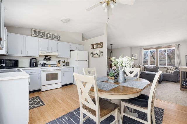 245 Trent Avenue, Warwick, RI 02889