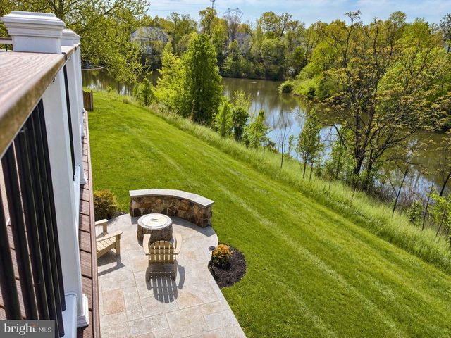 43097 NORTHLAKE OVERLOOK TER, Leesburg, VA 20176